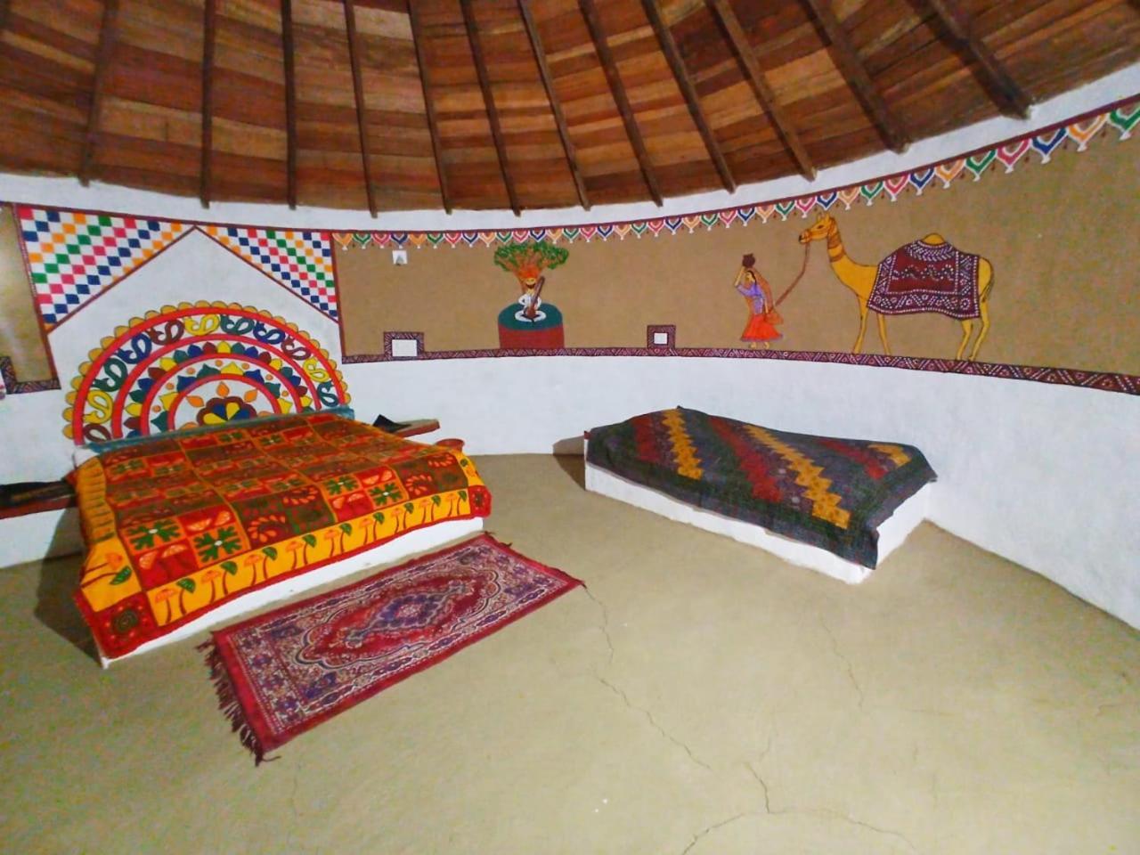 Banni Village Resort - Rann Of Kutch Bherandiala Экстерьер фото