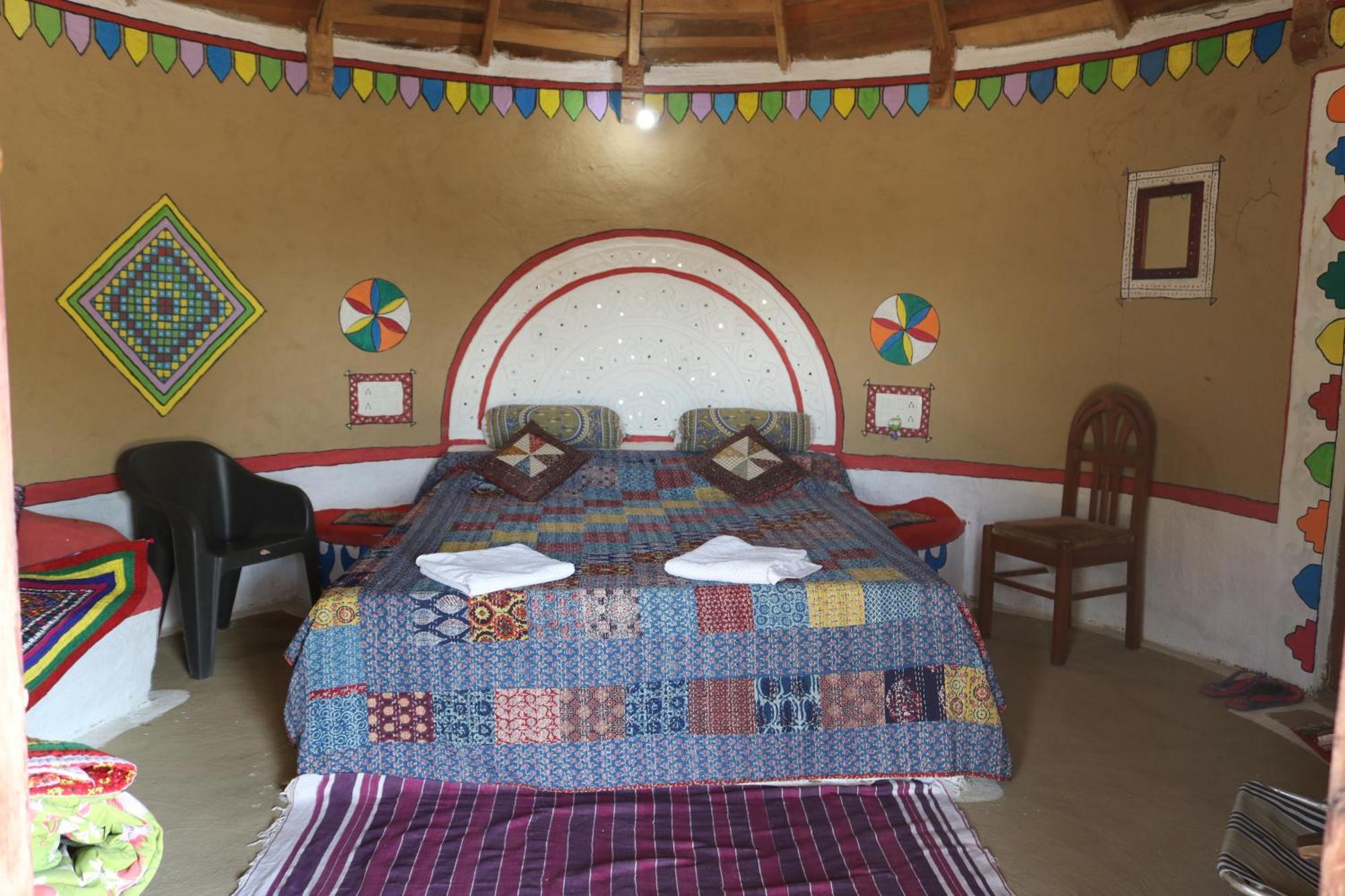 Banni Village Resort - Rann Of Kutch Bherandiala Экстерьер фото