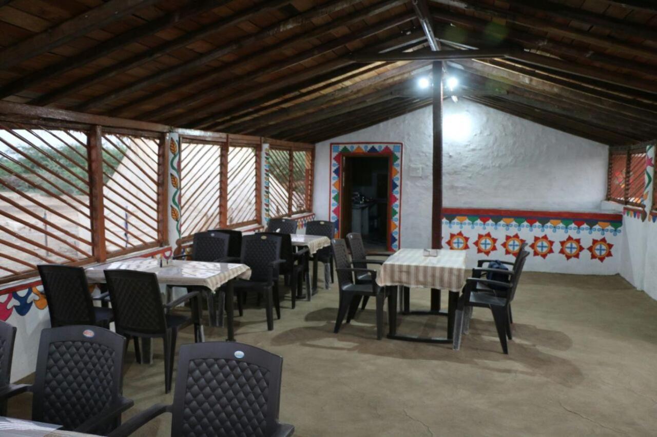 Banni Village Resort - Rann Of Kutch Bherandiala Экстерьер фото
